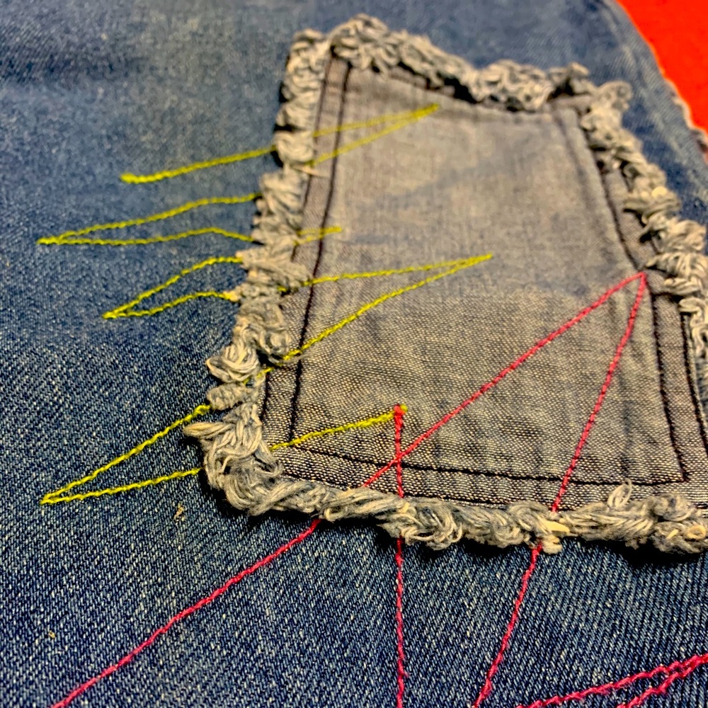 Juke Box Jeans - Picture 3 of 6